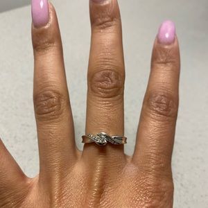 Sterling silver diamond ring